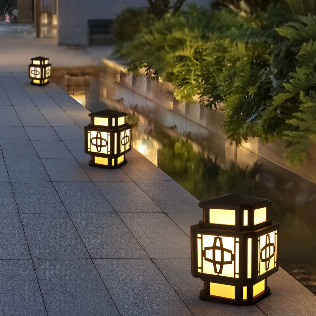 Modern LED Outdoor Post Light Waterproof Black Stainless Steel Pillar Lamp for Garden and Deck