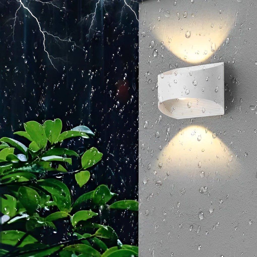Modern LED Up and Down Outdoor Wall Sconce Waterproof Exterior Porch Lamp in Aluminum