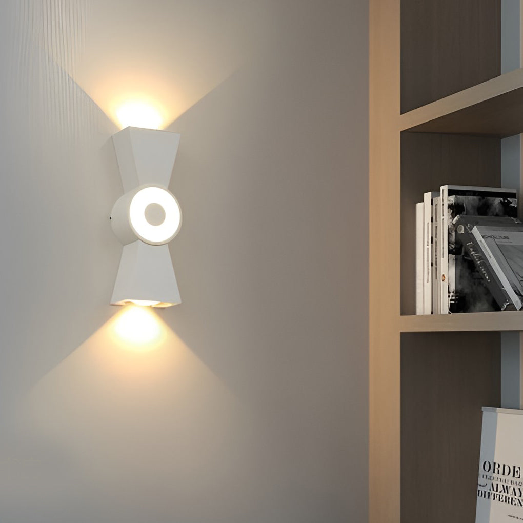 Modern LED Up and Down Wall Sconce Waterproof IP65 Outdoor Indoor Aluminum Wall Lamp