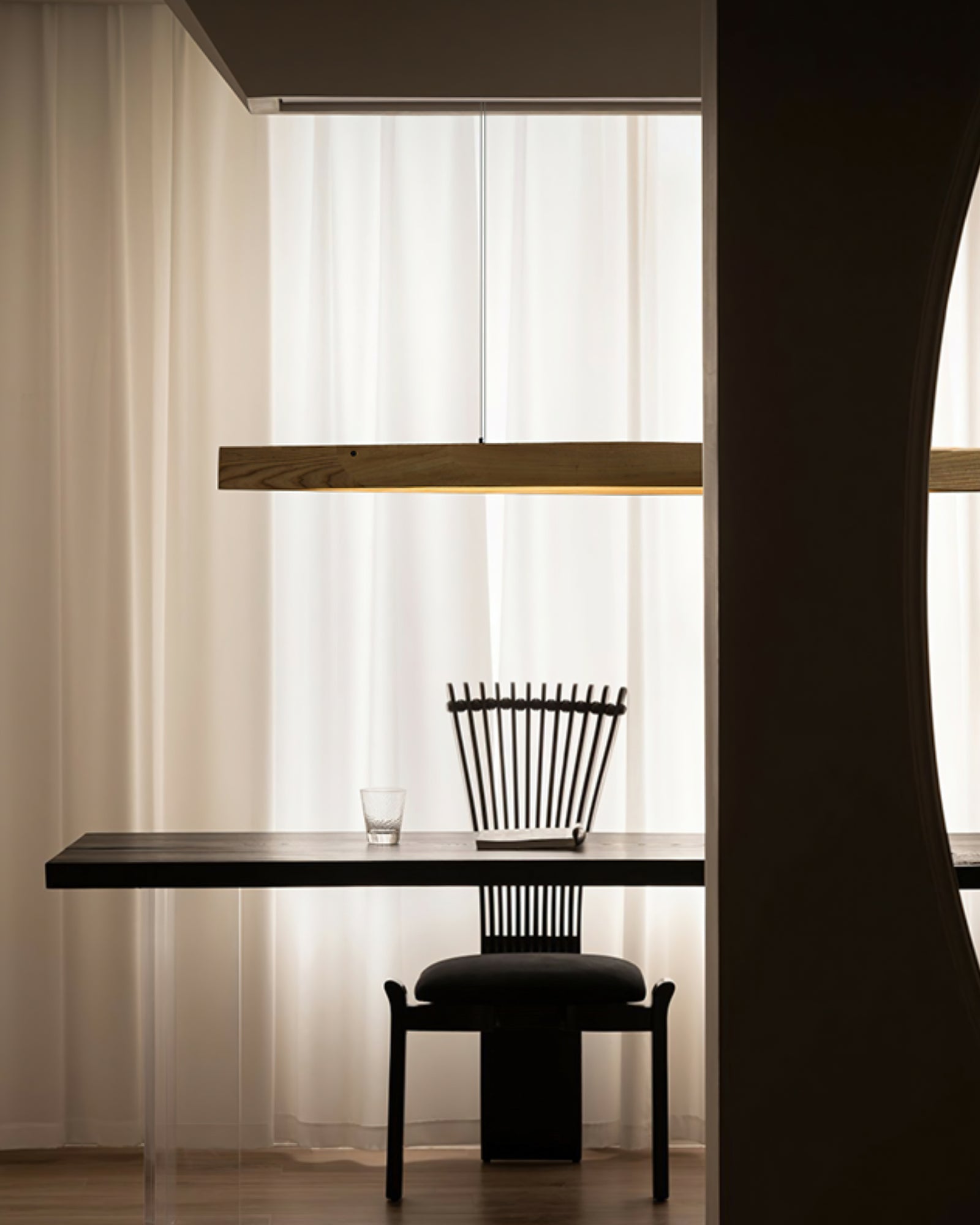 Modern Linear Wood LED Pendant Light for Dining Room Kitchen Island Office