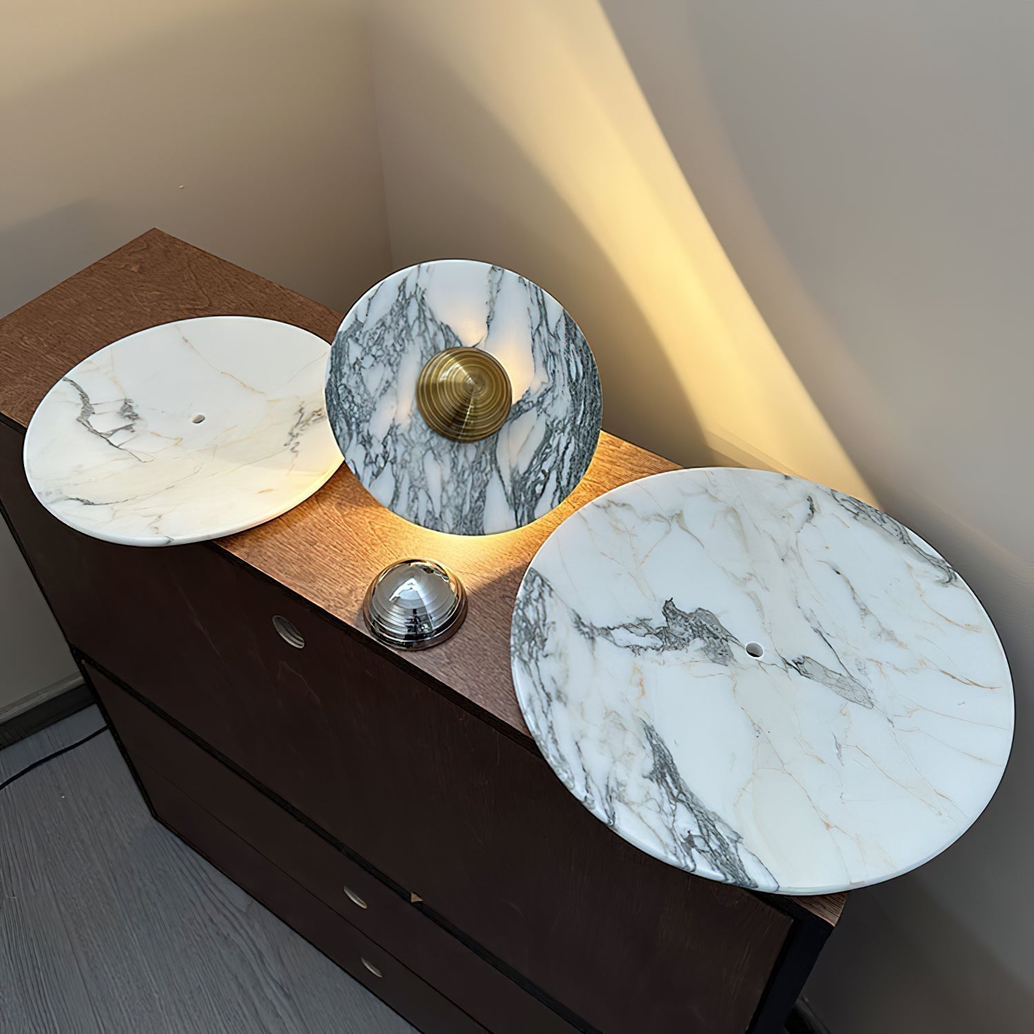Modern Marble Rechargeable LED Wall Sconce with Natural Stone Pattern and Touch Dimming