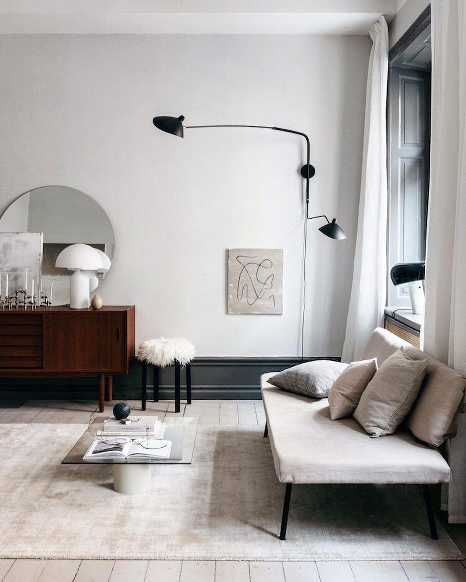 Modern Mid Century Adjustable Articulating Arm Wall Sconce Lighting with Rotating Shade