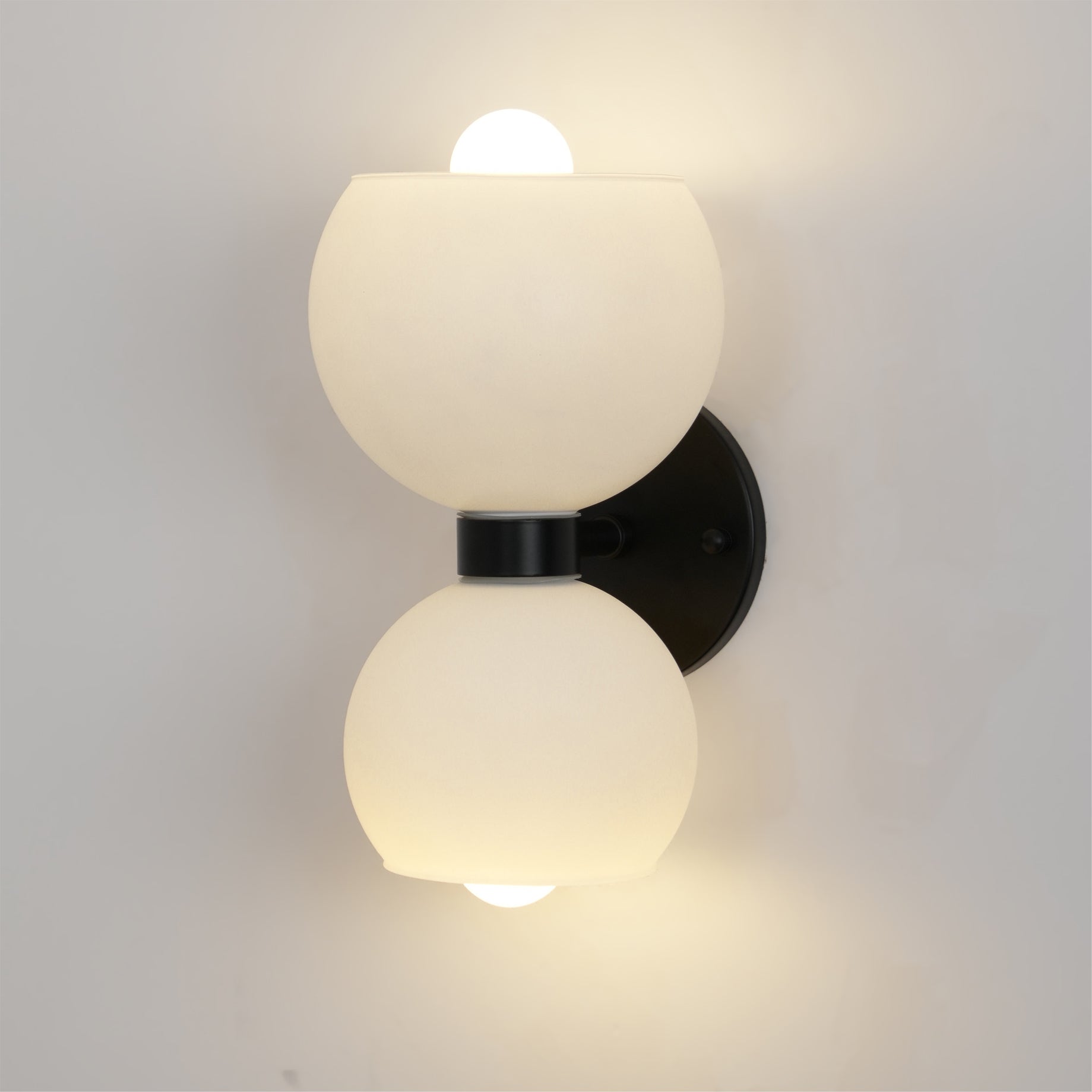 Modern Mid Century Glass Globe Wall Sconce Sculptural Indoor Brass Light Fixture