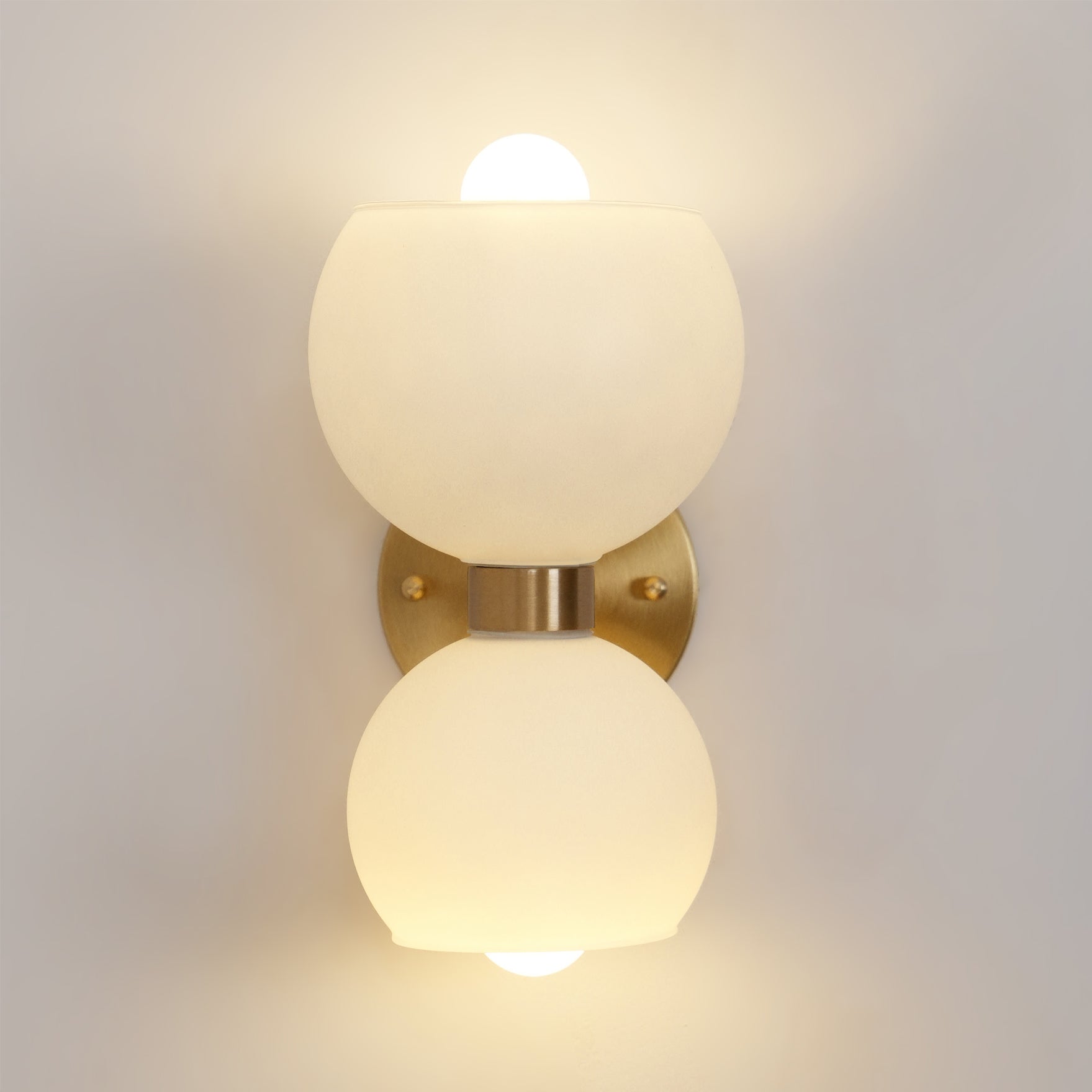 Modern Mid Century Glass Globe Wall Sconce Sculptural Indoor Brass Light Fixture