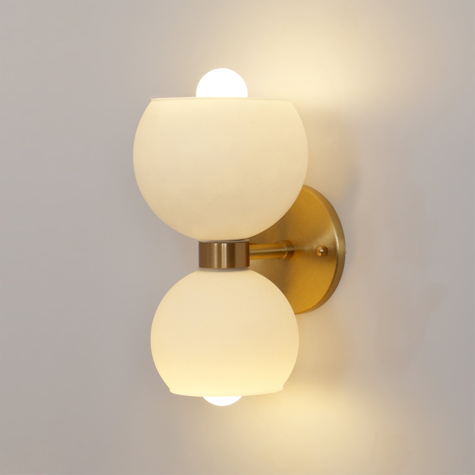 Modern Mid Century Glass Globe Wall Sconce Sculptural Indoor Brass Light Fixture