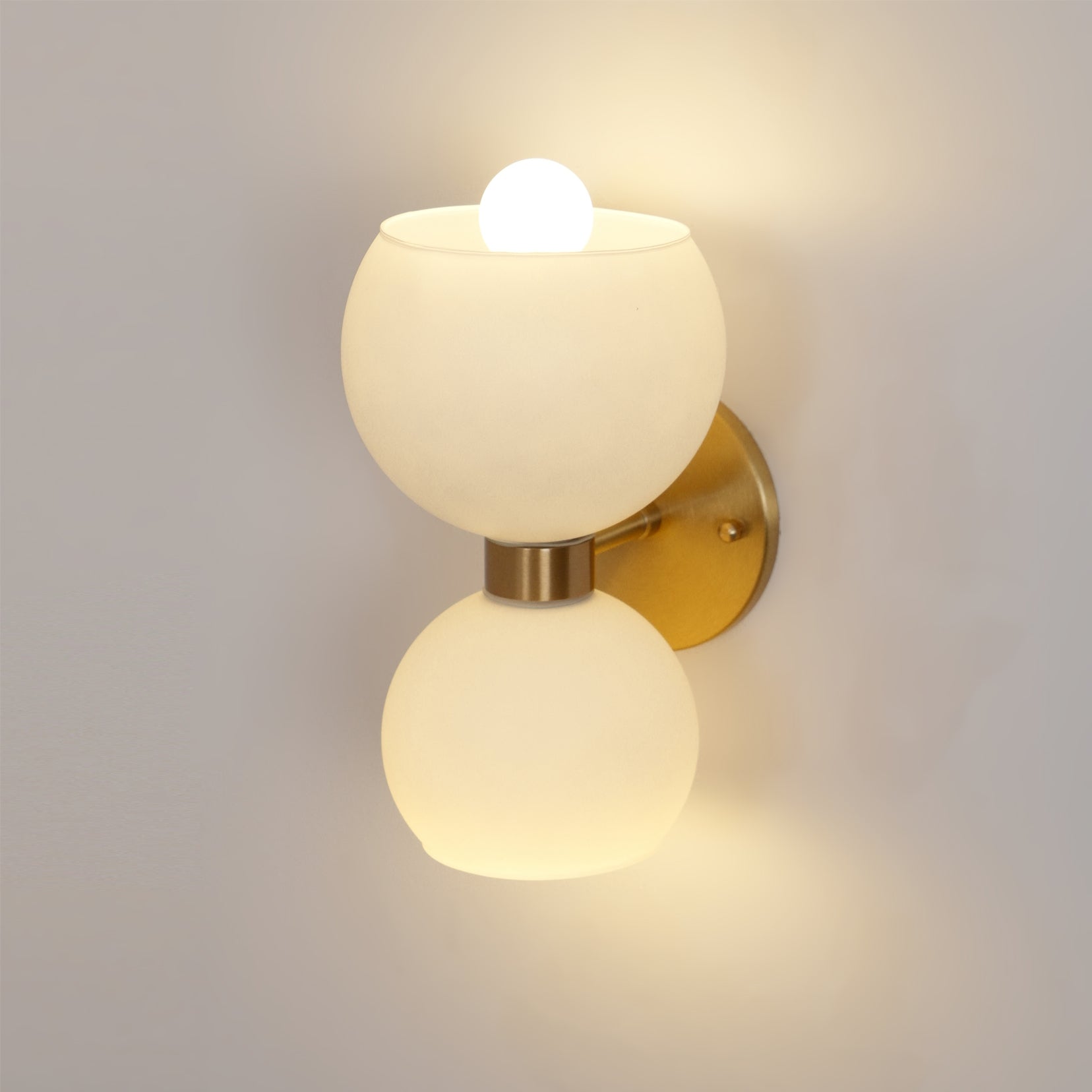 Modern Mid Century Glass Globe Wall Sconce Sculptural Indoor Brass Light Fixture