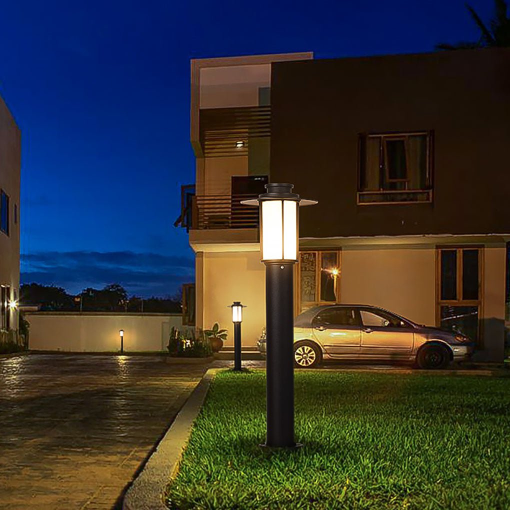 Modern Minimalist IP54 Waterproof LED Garden Pathway Bollard Light for Courtyard and Villa