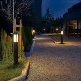 Modern Minimalist IP54 Waterproof LED Garden Pathway Bollard Light for Courtyard and Villa