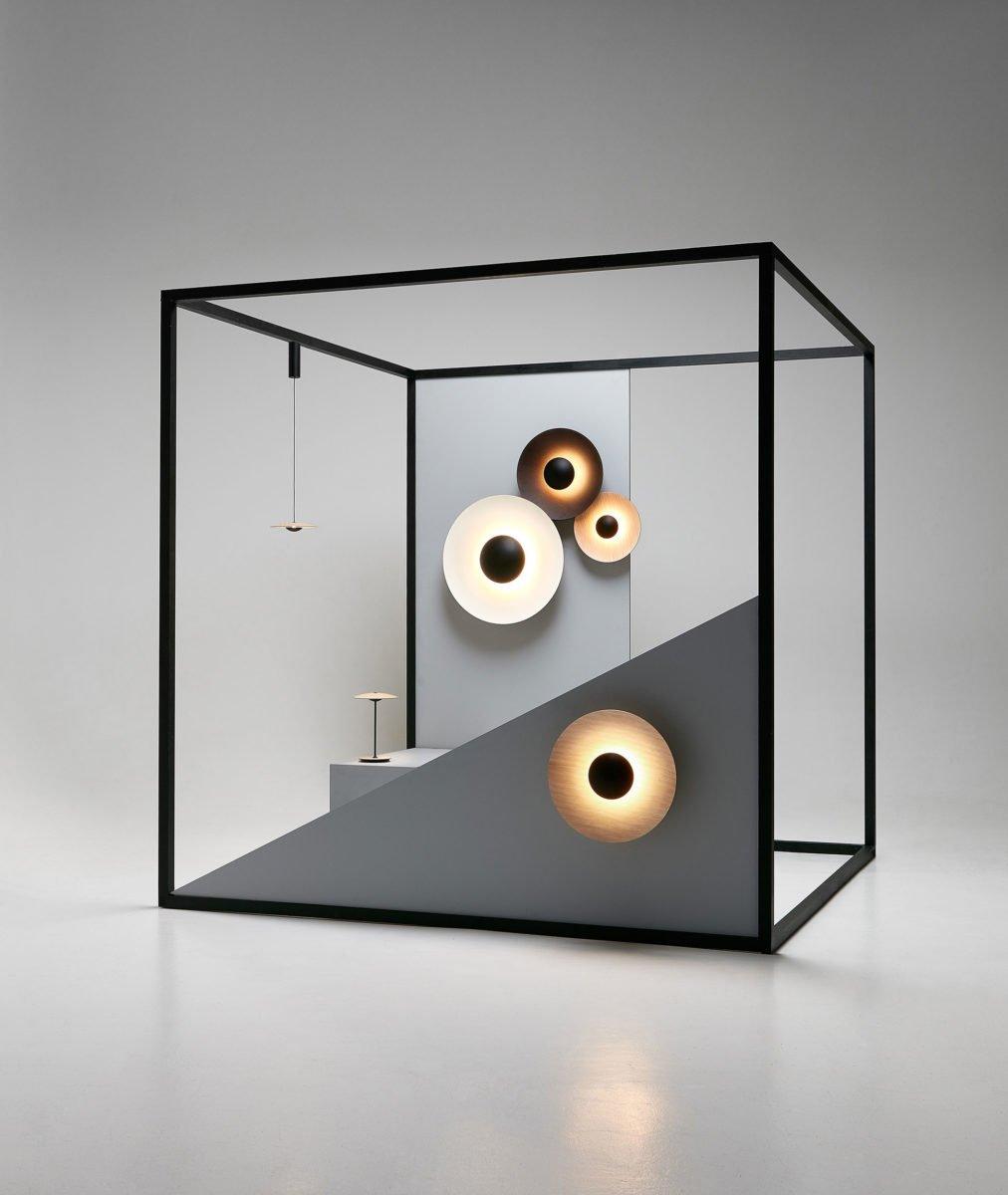 Modern Minimalist Round Metal Disc LED Wall Sconce for Indirect Interior Lighting