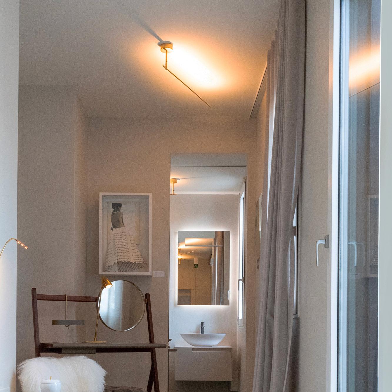 Modern Minimalist Vertical LED Wall Sconce Set of 2 Luxury Gold Linear Stick Wall Light