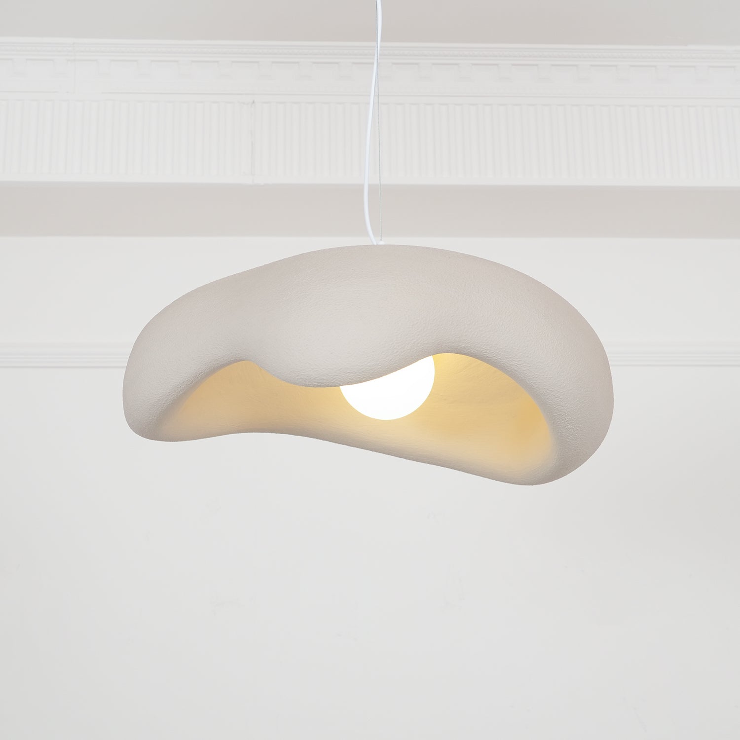 Modern Minimalist Wabi Sabi Pendant Light Organic Texture Resin Style Hanging Lamp for Dining