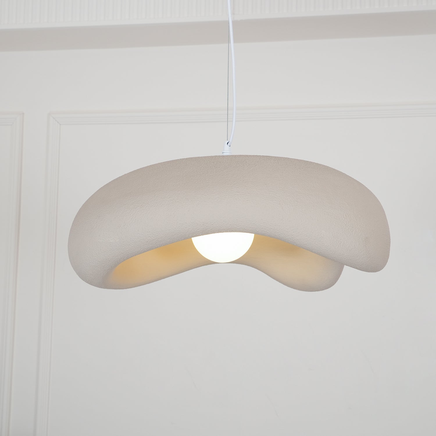 Modern Minimalist Wabi Sabi Pendant Light Organic Texture Resin Style Hanging Lamp for Dining