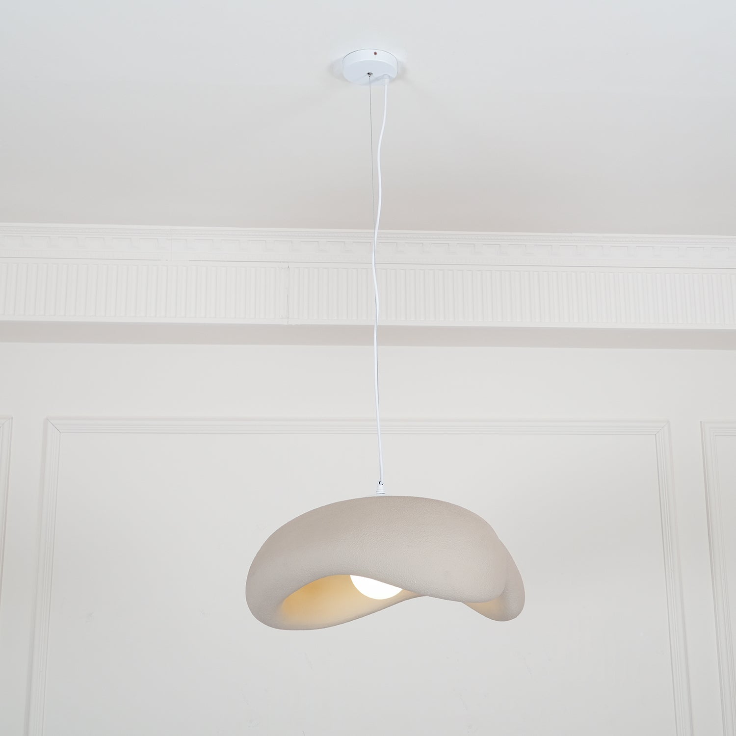 Modern Minimalist Wabi Sabi Pendant Light Organic Texture Resin Style Hanging Lamp for Dining