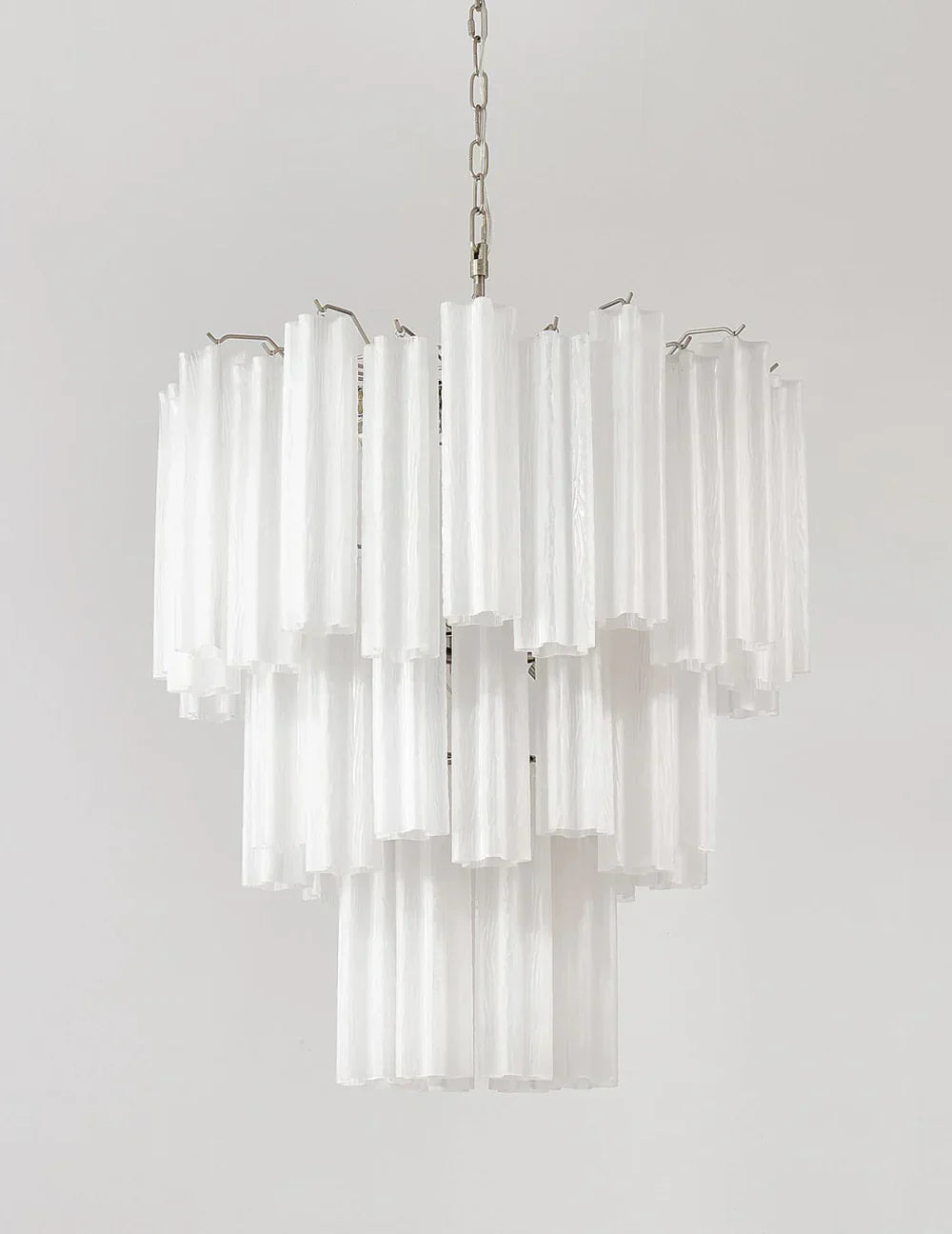 modern-murano-glass-star-tube-chandelier-elegant-white-handcrafted-pendant-light