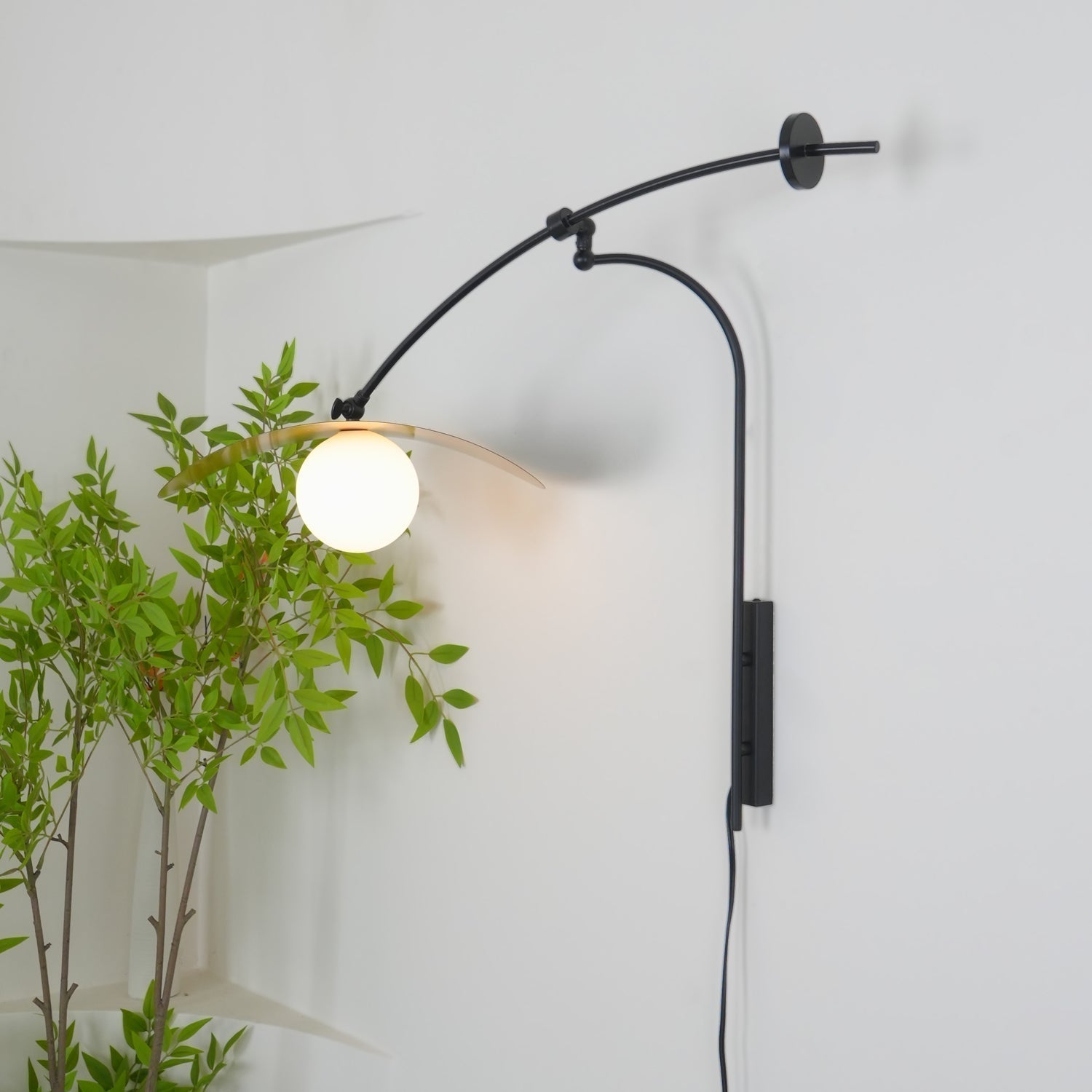 Modern Myrna Wall Light with Counterweight Arm and Handblown Glass Reflector Shade