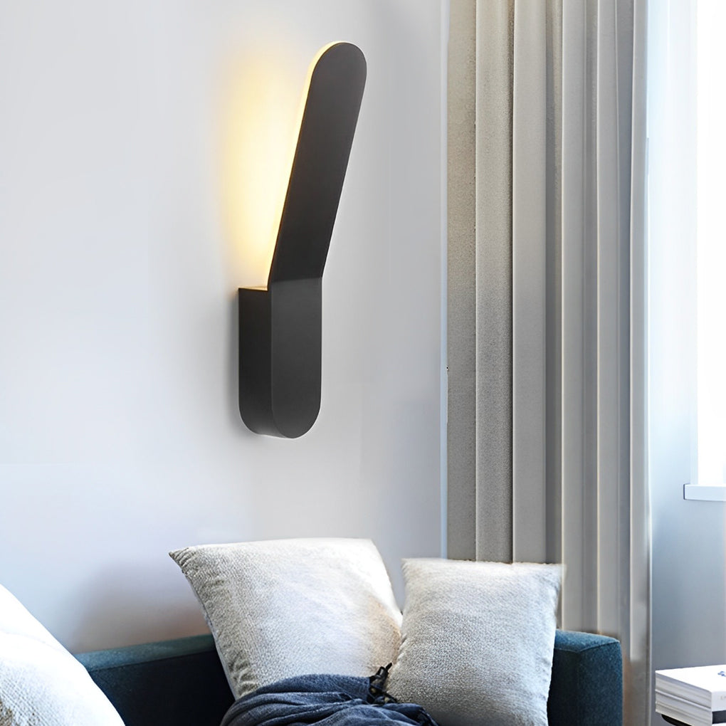 Modern Nordic LED Wall Sconce Minimalist Aluminum Indoor Lighting Fixture for Bedroom and Living Room