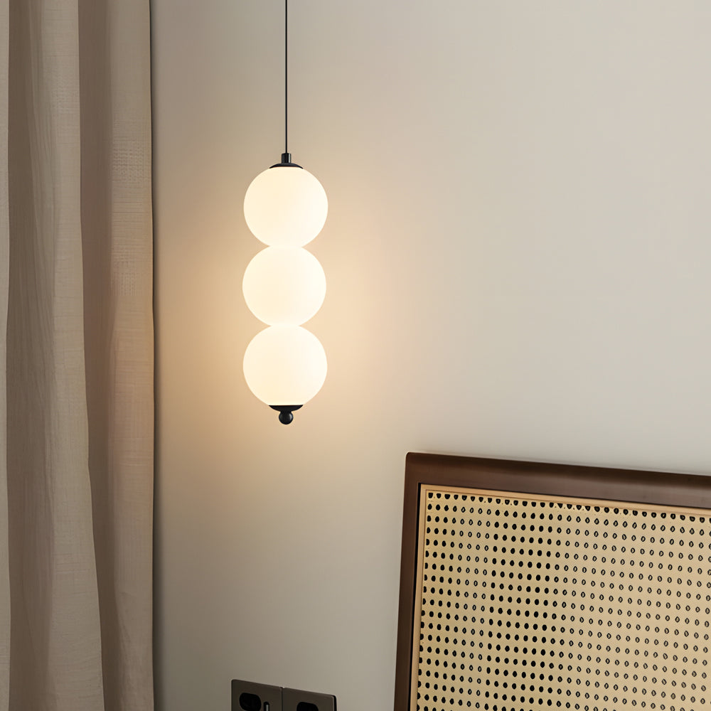 Modern Nordic Spherical Vertical Ball LED Pendant Light for Bedroom and Dining Room