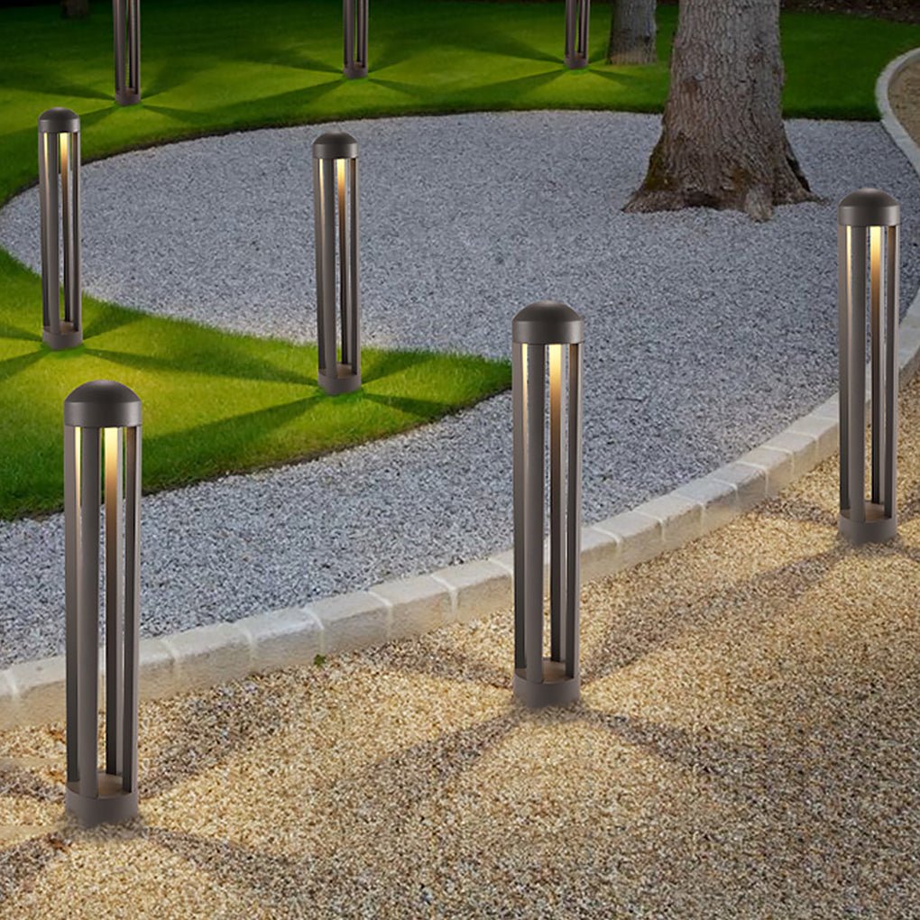 Modern Outdoor LED Landscape Post Light for Courtyard Pathways and Garden Lawns