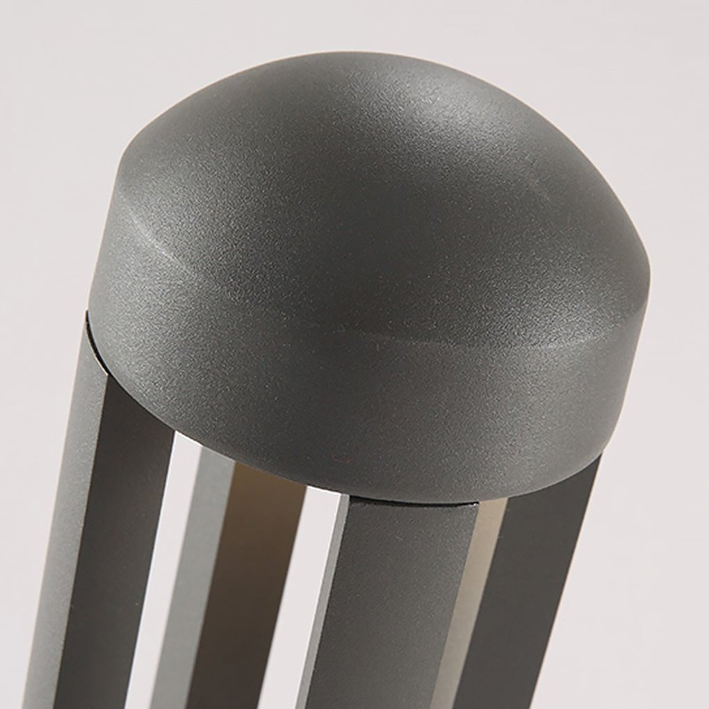 Modern Outdoor LED Landscape Post Light for Courtyard Pathways and Garden Lawns