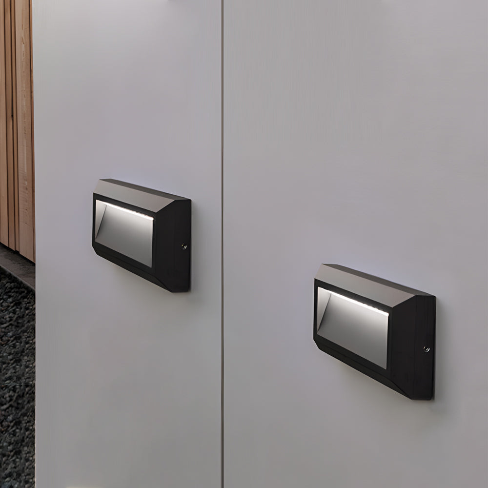 Modern Outdoor LED Step Lights Waterproof Aluminum Wall Mounted Path Lighting for Concrete Stairs