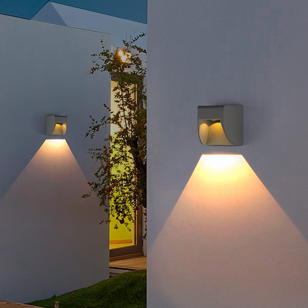 Modern Outdoor LED Wall Sconce IP65 Waterproof Exterior Up and Down Garden Path Light Fixture