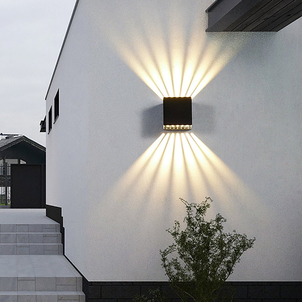 Modern Outdoor LED Wall Sconce Up and Down Light IP65 Waterproof Aluminum Exterior Lamp for Porch and Garden