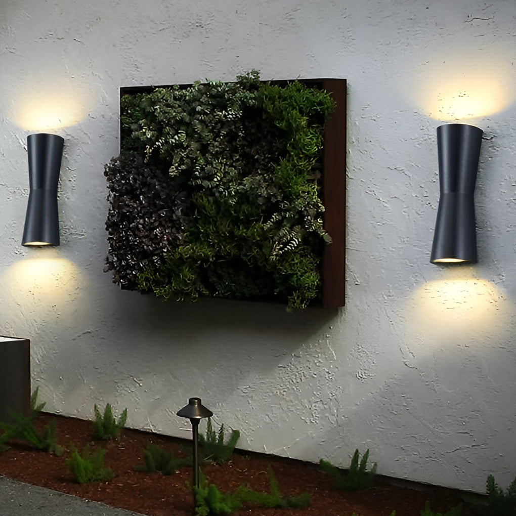 Modern Outdoor Waterproof LED Up and Down Wall Lamp for Porch and Garden Lighting