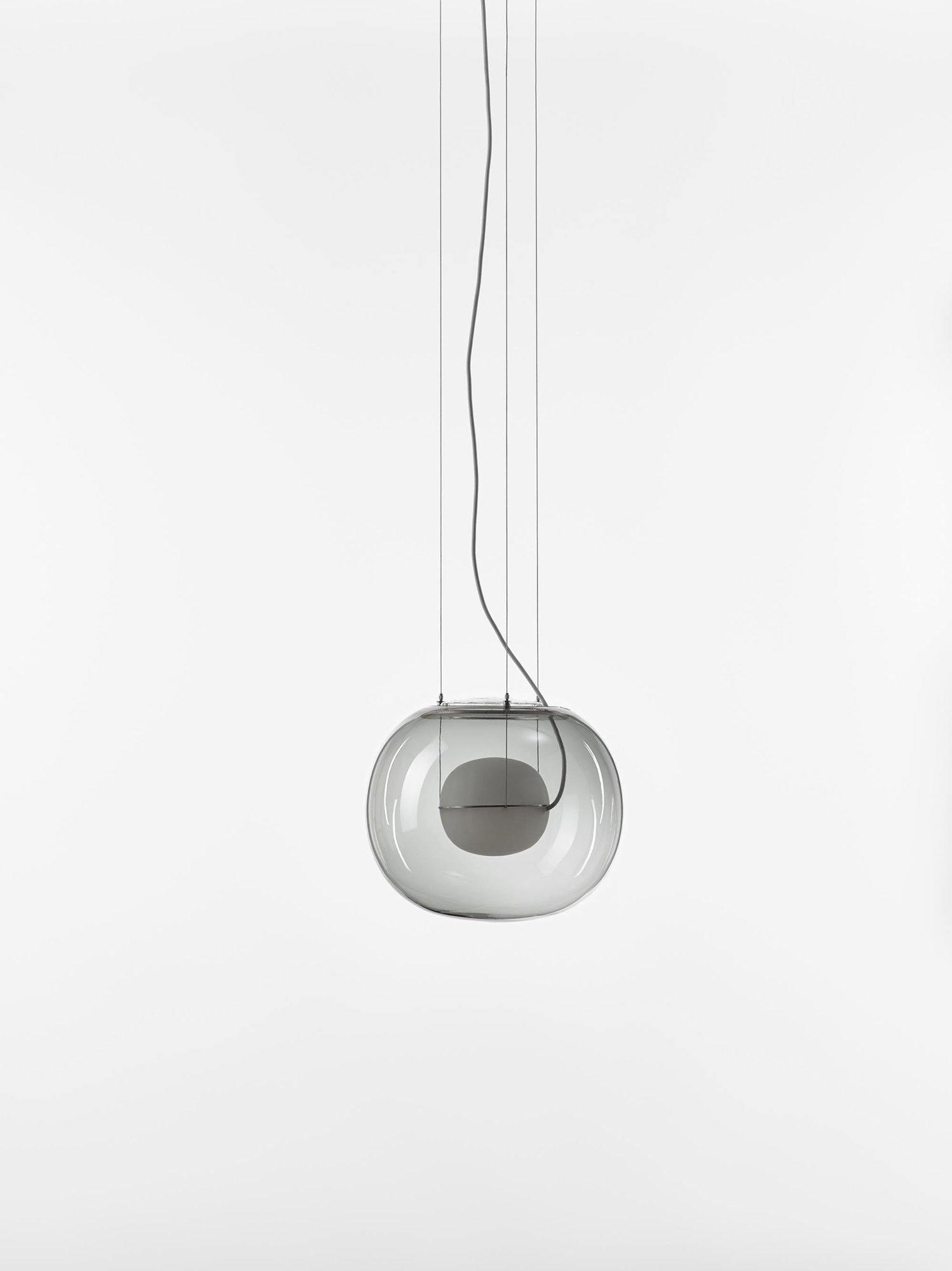 modern-pearl-sphere-pendant-lamp-with-matte-inner-core-and-clear-glass-shade