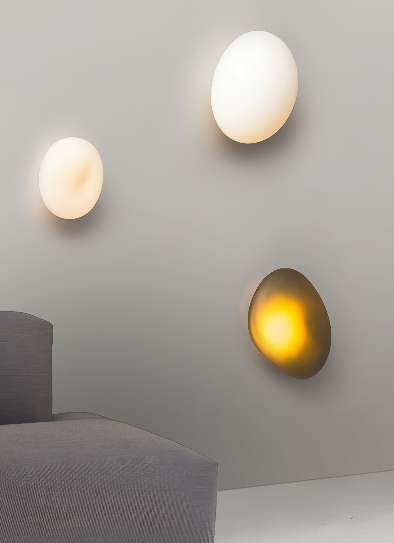 Modern Pebble Shaped Bubble Glass Wall Sconce Organic Stone Inspired LED Lamp
