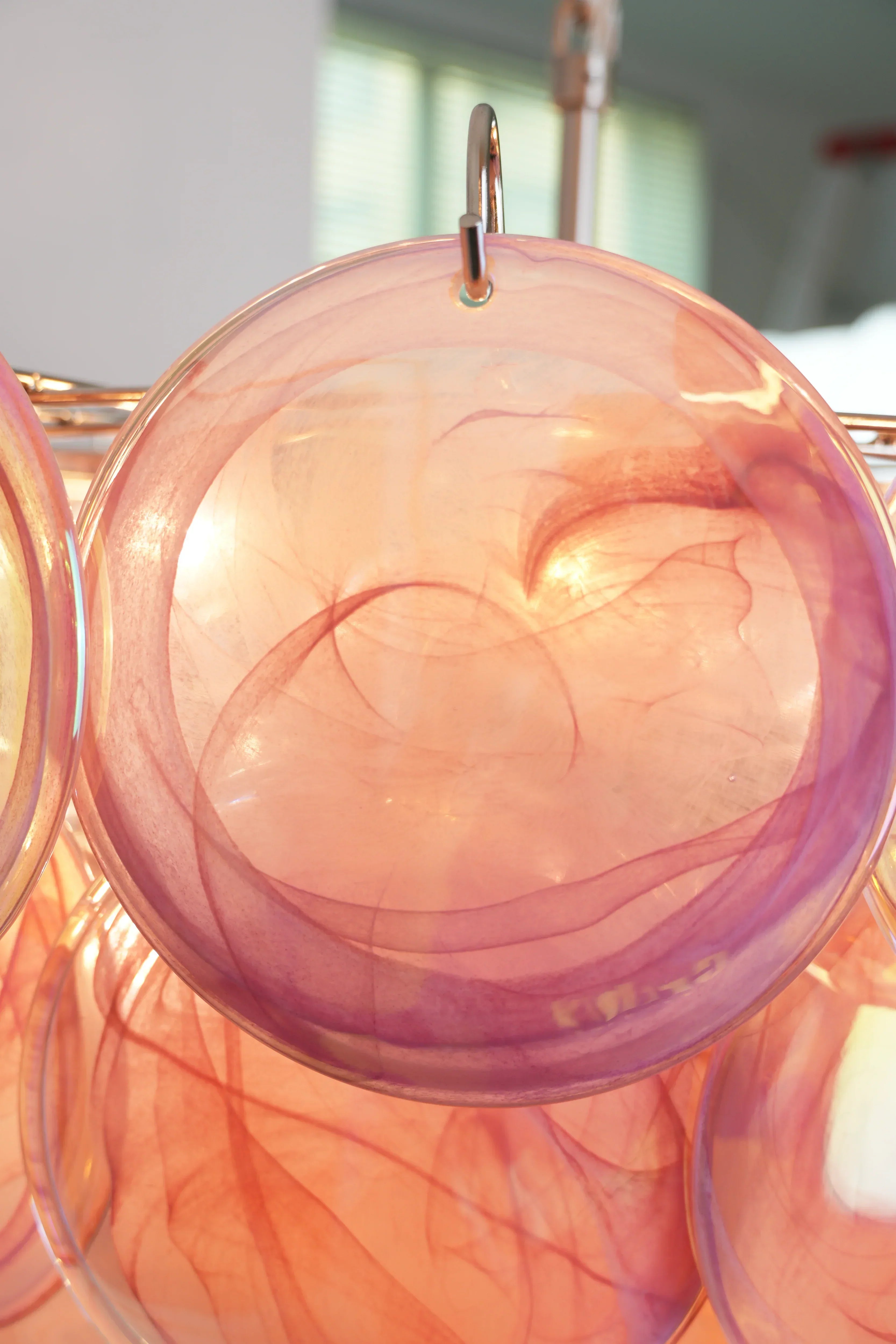 modern-pink-murano-iridescent-glass-disc-chandelier-luxury-pendant-lighting-for-living-room