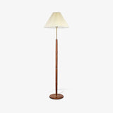 modern-pleated-floor-lamp-with-solid-wood-base-and-white-fabric-shade-for-living-room