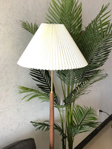 modern-pleated-floor-lamp-with-solid-wood-base-and-white-fabric-shade-for-living-room