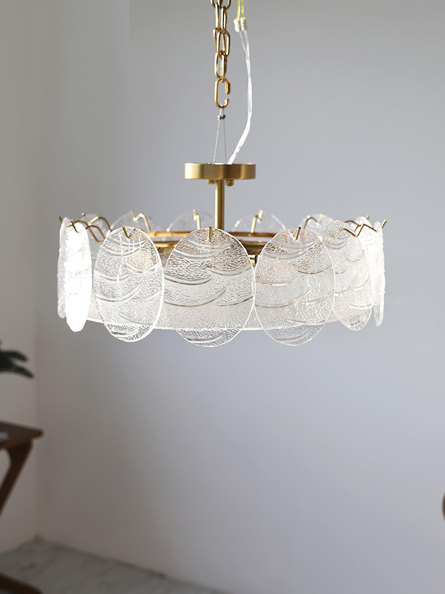 modern-ribbed-glass-chandelier-ceiling-lamp-with-clear-panels-and-gold-finish-hardware