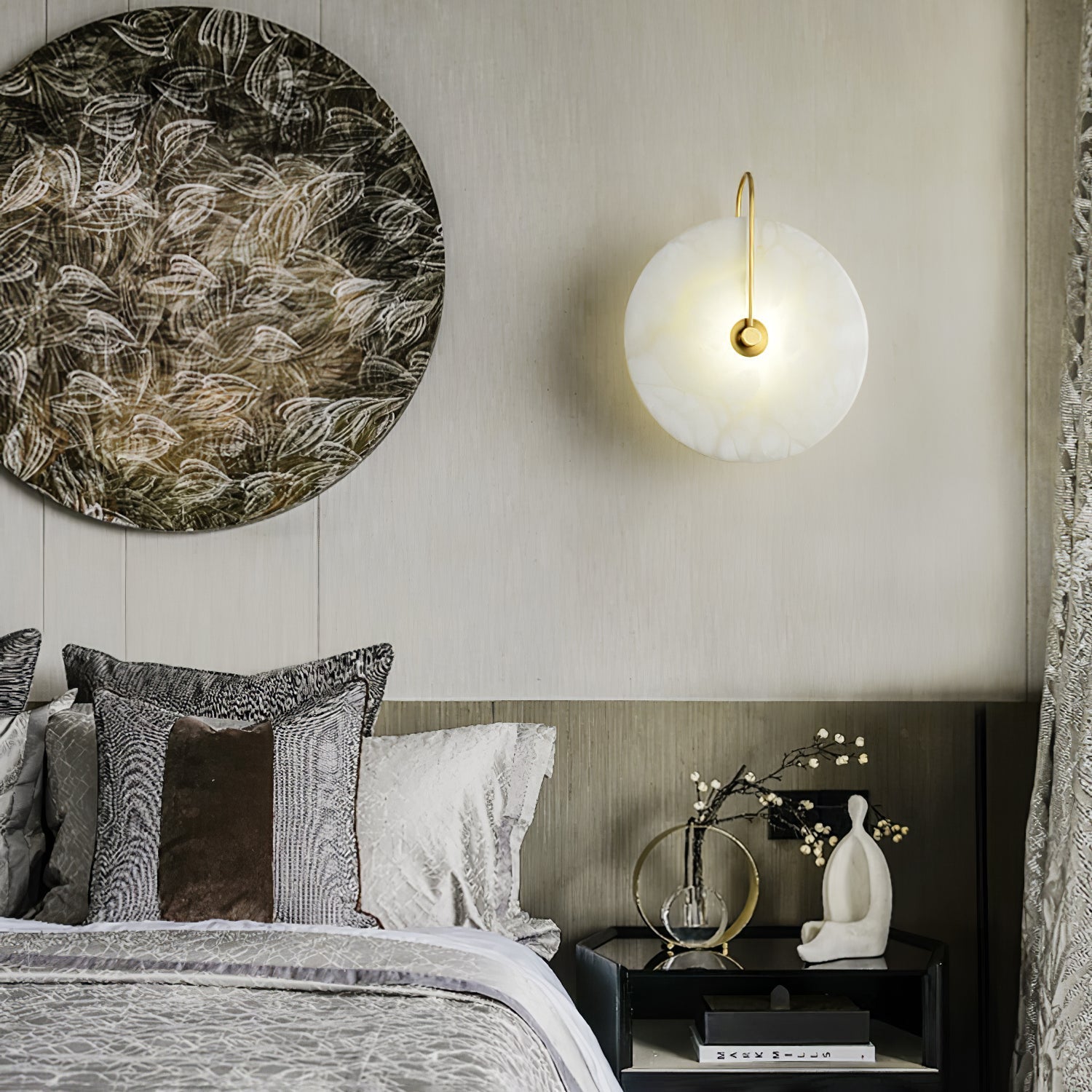 Modern Round Alabaster LED Wall Sconce Elegant Stone Wall Lamp for Interior Living Spaces