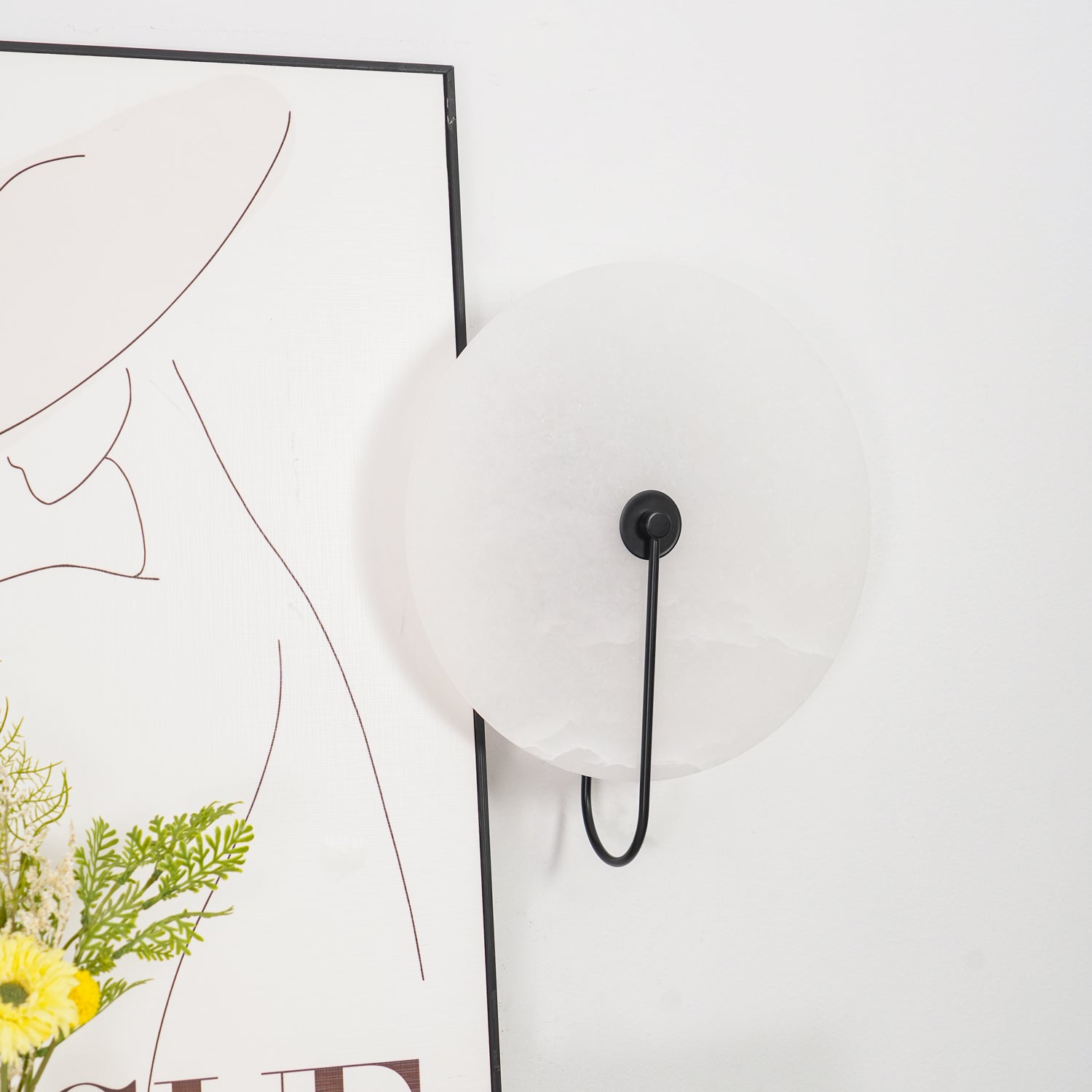 Modern Round Alabaster LED Wall Sconce Elegant Stone Wall Lamp for Interior Living Spaces
