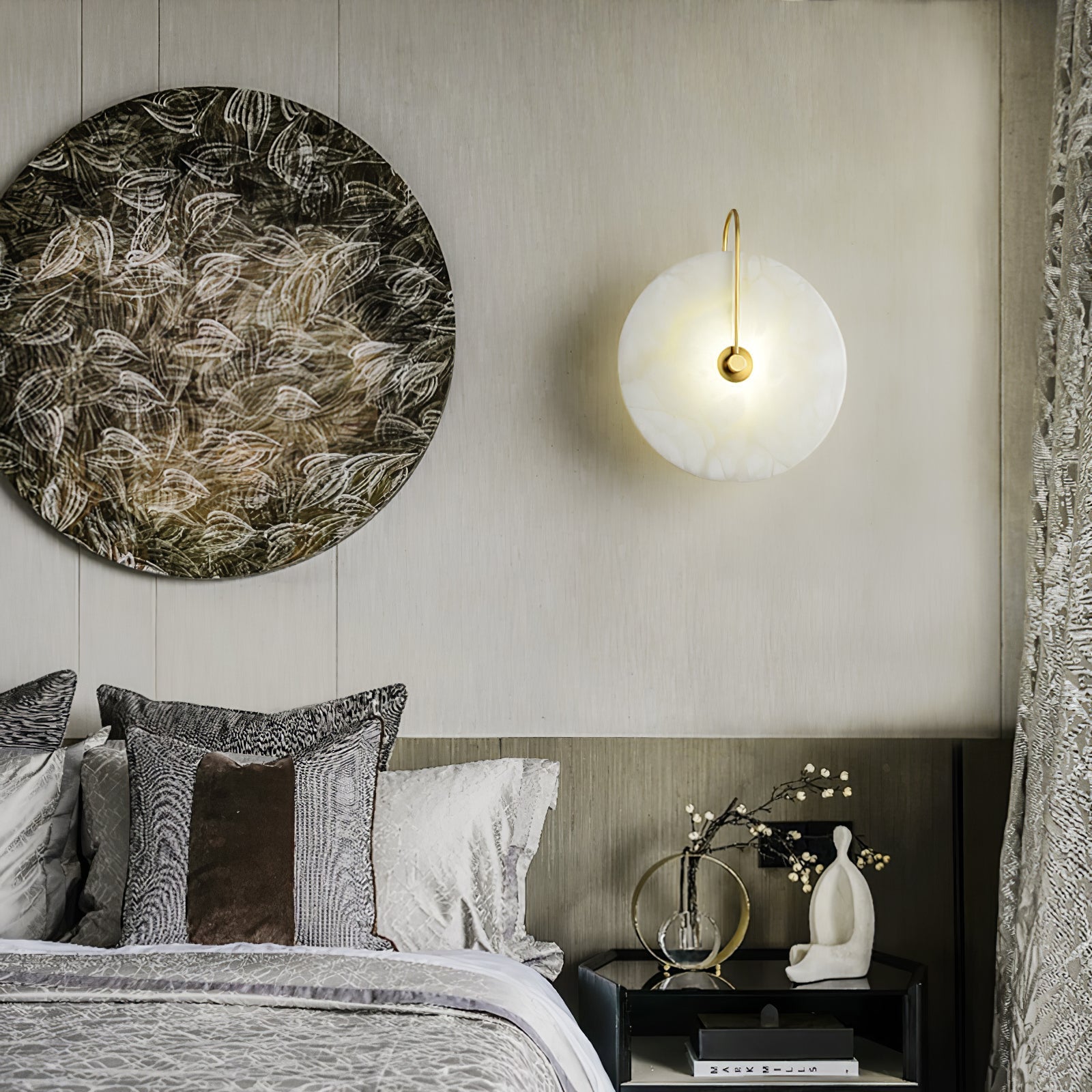 Modern Round Alabaster LED Wall Sconce Elegant Stone Wall Lamp for Interior Living Spaces