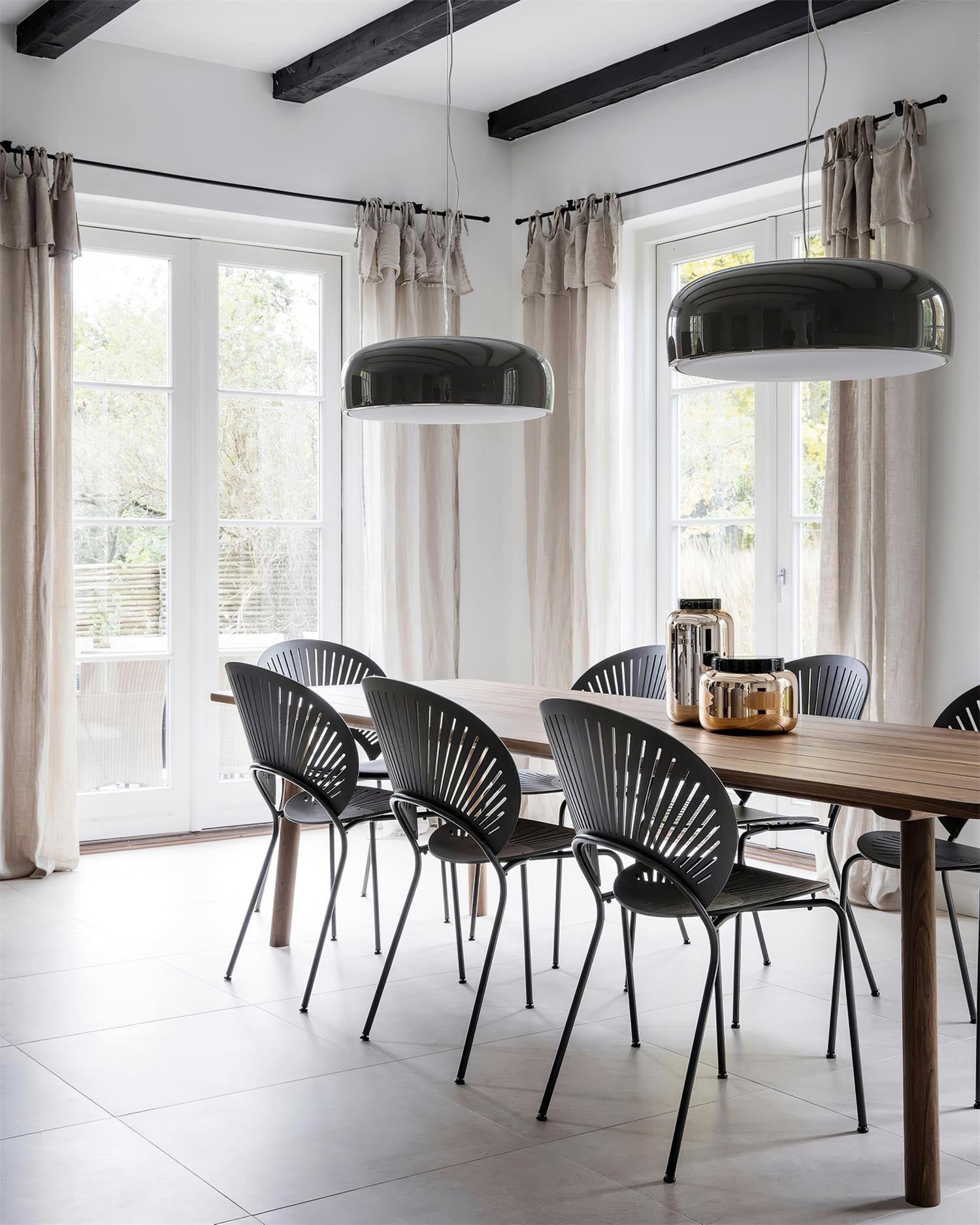 Modern Round Aluminum Pendant Light with Soft Diffused Illumination for Contemporary Interior Decor