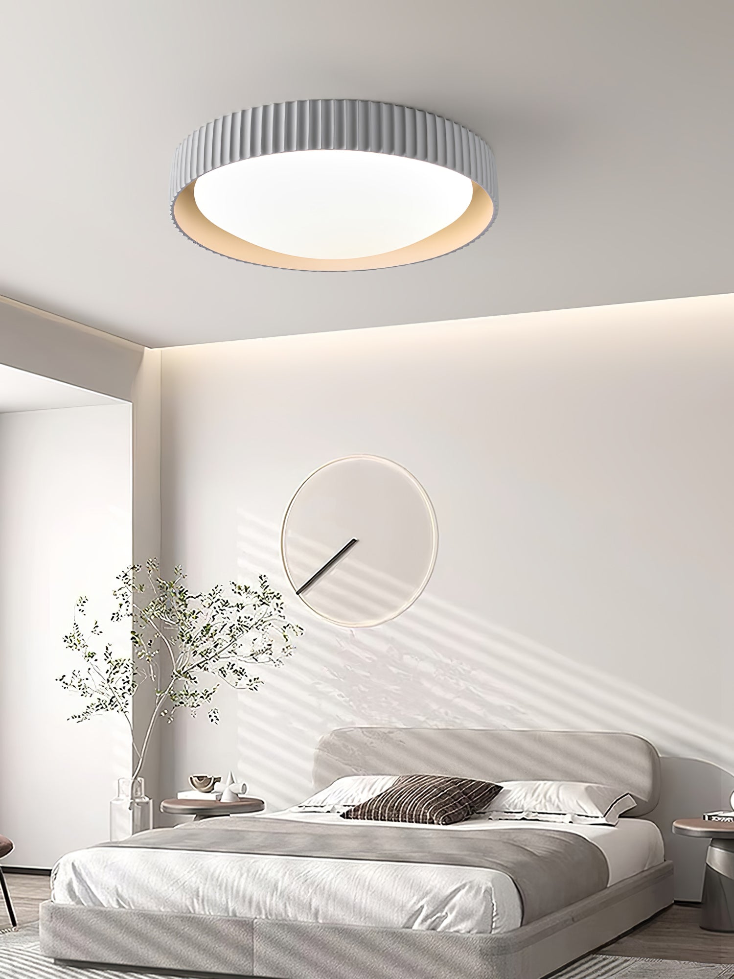 modern-round-ribbed-acrylic-led-ceiling-flush-mount-light-with-resin-frame