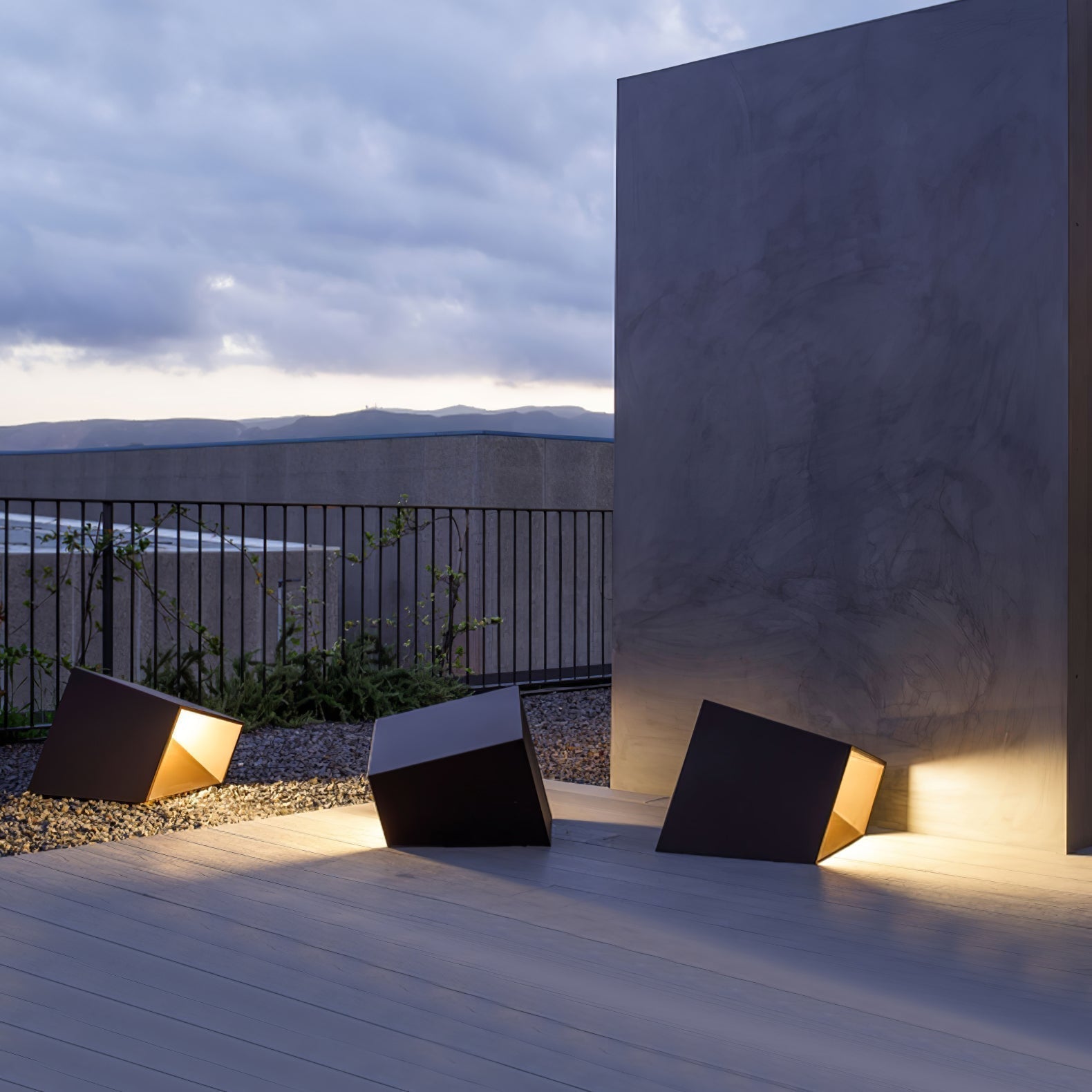 Modern Solar Powered Cube Garden Light Waterproof Outdoor Patio LED Lamp