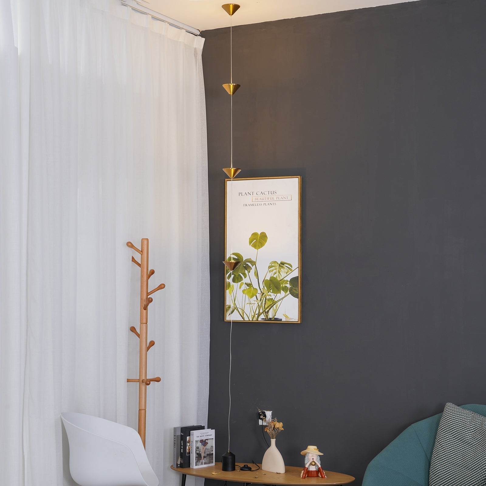 modern-soreluna-led-floor-lamp-with-three-conical-shades-and-height-adjustable-design