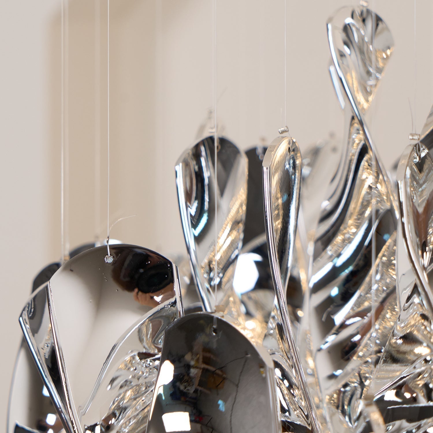 Modern Spiral Acrylic Pendant Light Gold and Silver Electroplated Chandelier for Indoor Use