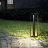 Modern Square Waterproof LED Outdoor Pathway Light for Garden Landscape in Black Finish