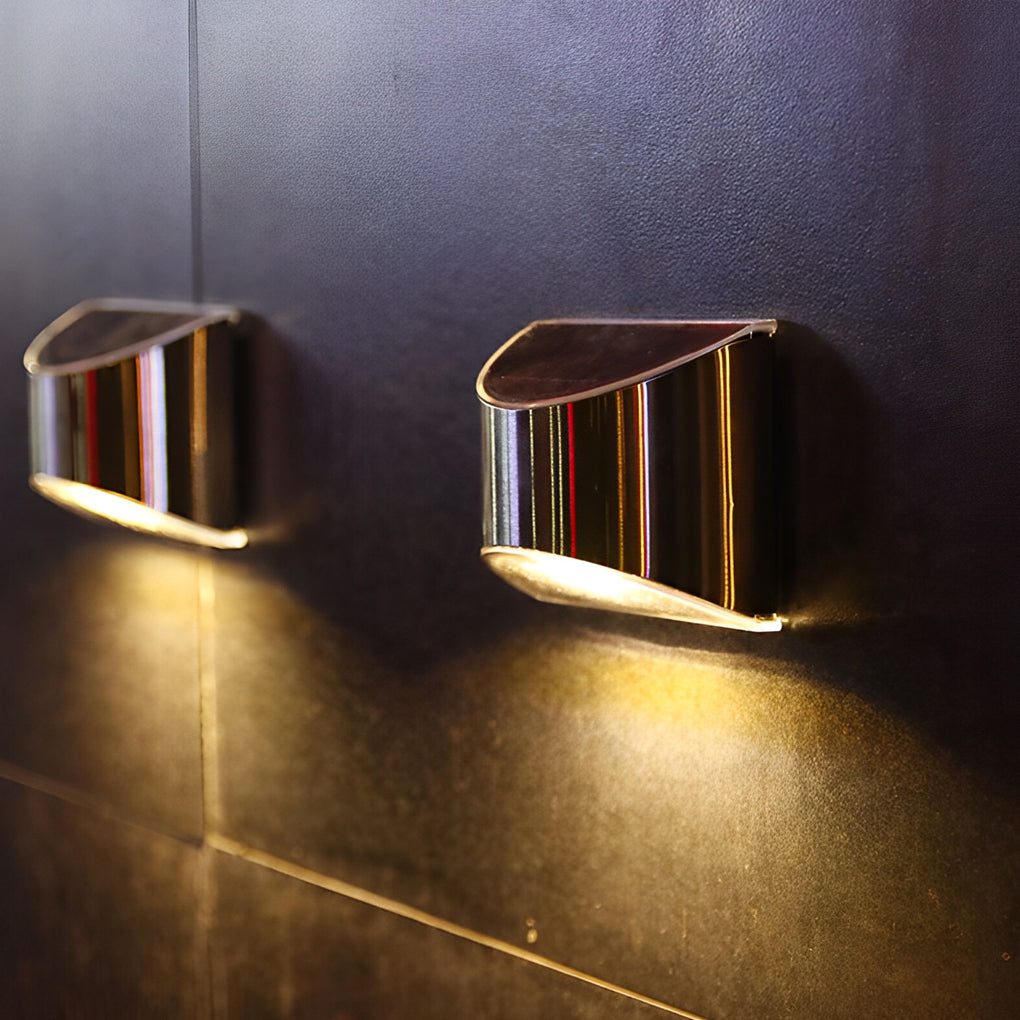 Modern Stainless Steel Outdoor Solar Wall Light Waterproof LED Sconce for Garden and Patio