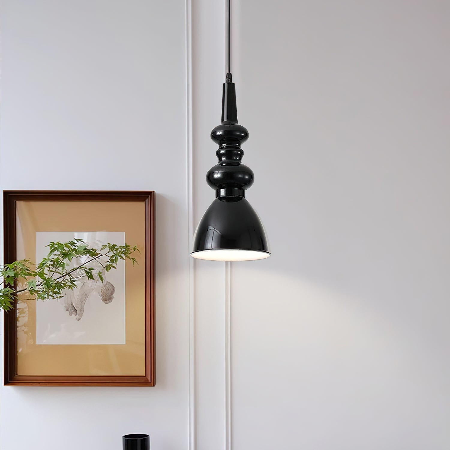 Modern Svelte Undulating Metal Pendant Light for Contemporary Dining and Foyer