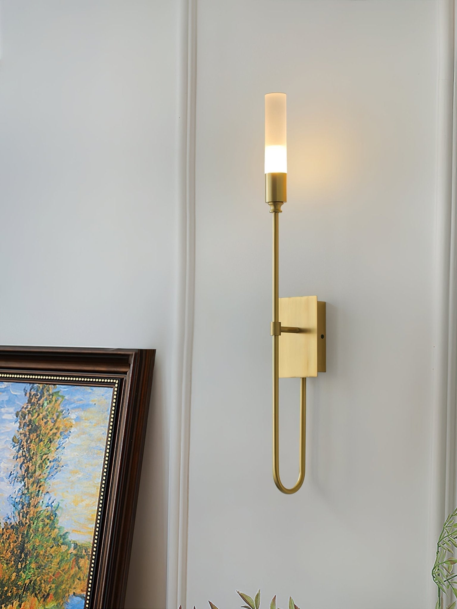 Modern Symmetrical Double Arrow Wall Sconce Minimalist Indoor Metal Light Fixture