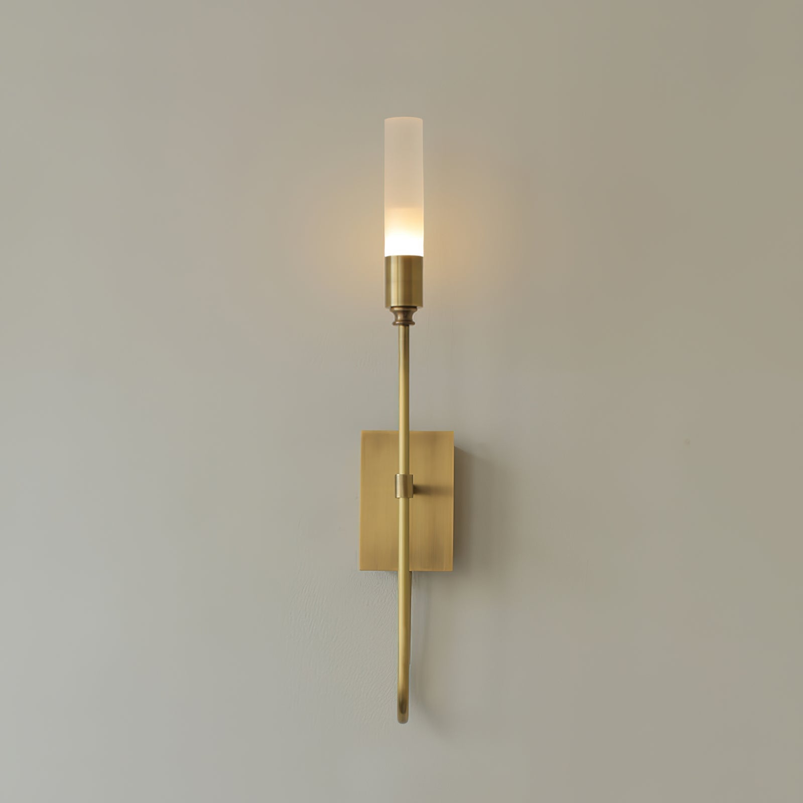 Modern Symmetrical Double Arrow Wall Sconce Minimalist Indoor Metal Light Fixture