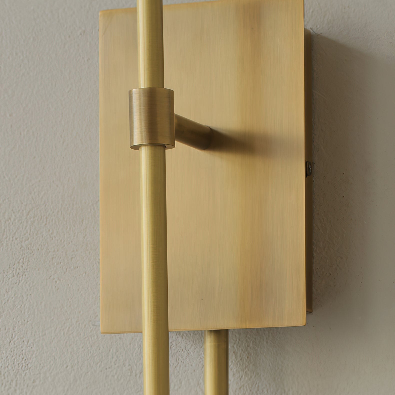 Modern Symmetrical Double Arrow Wall Sconce Minimalist Indoor Metal Light Fixture