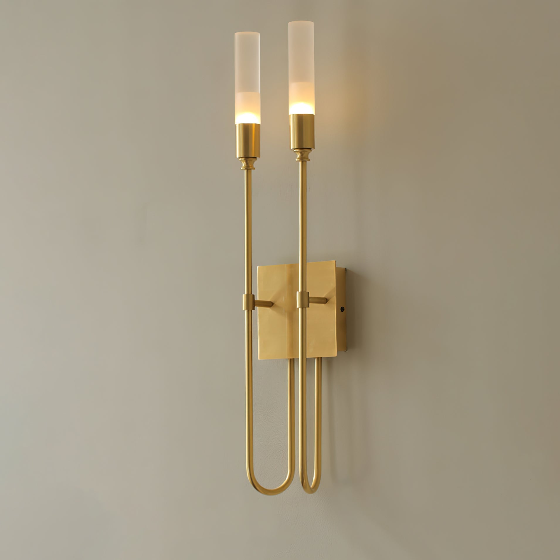 Modern Symmetrical Double Arrow Wall Sconce Minimalist Indoor Metal Light Fixture