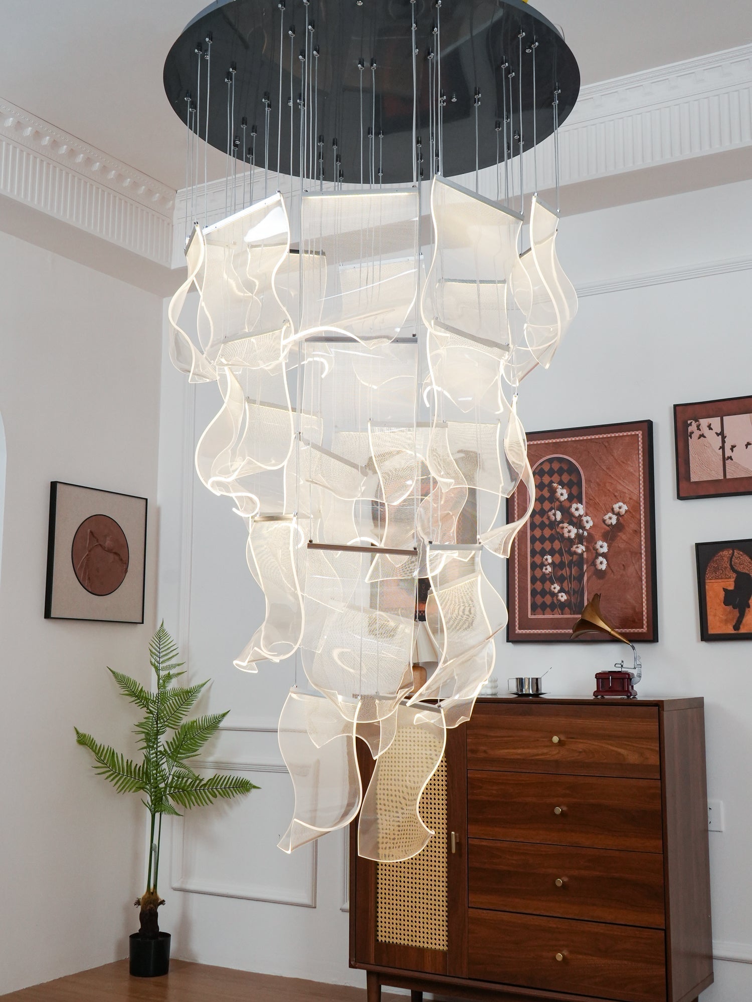 Modern Transparent Acrylic LED Multi Light Pendant Chandelier Sculpture
