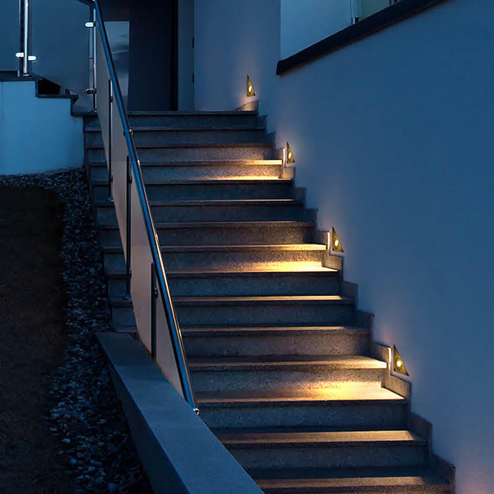 Modern Triangle LED Recessed Step Light Outdoor Waterproof IP65 Wall Mounted Stair Lamp for Pathway